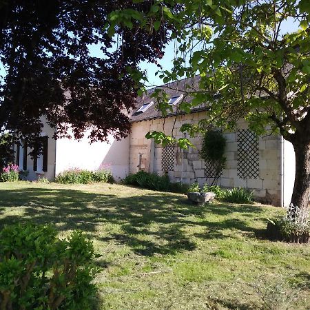 Les Hautes Mougonnieres Neuil Exterior foto